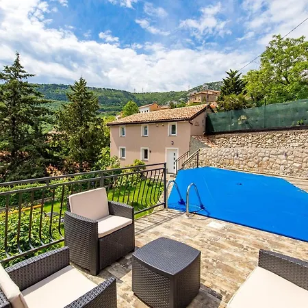 Elegant Sea View 바카