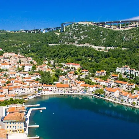 빌라 Elegant Sea View *