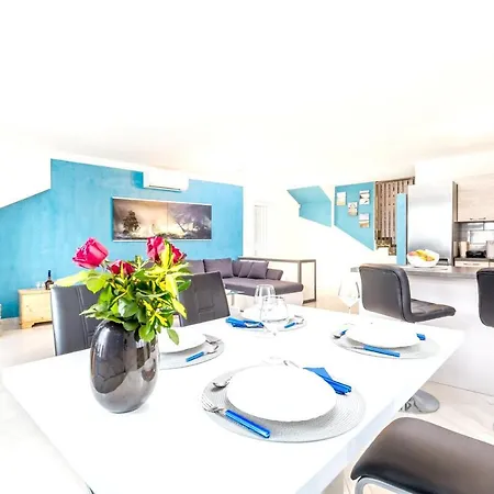 Villa Elegant Sea View