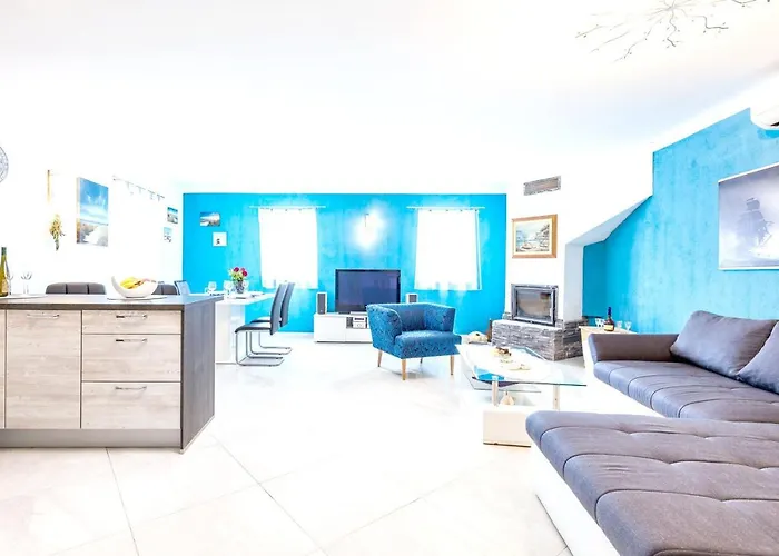 Elegant Sea View